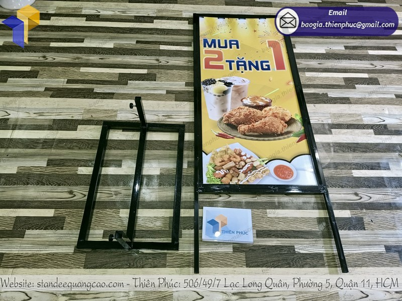 standee khung sắt ngoài trời