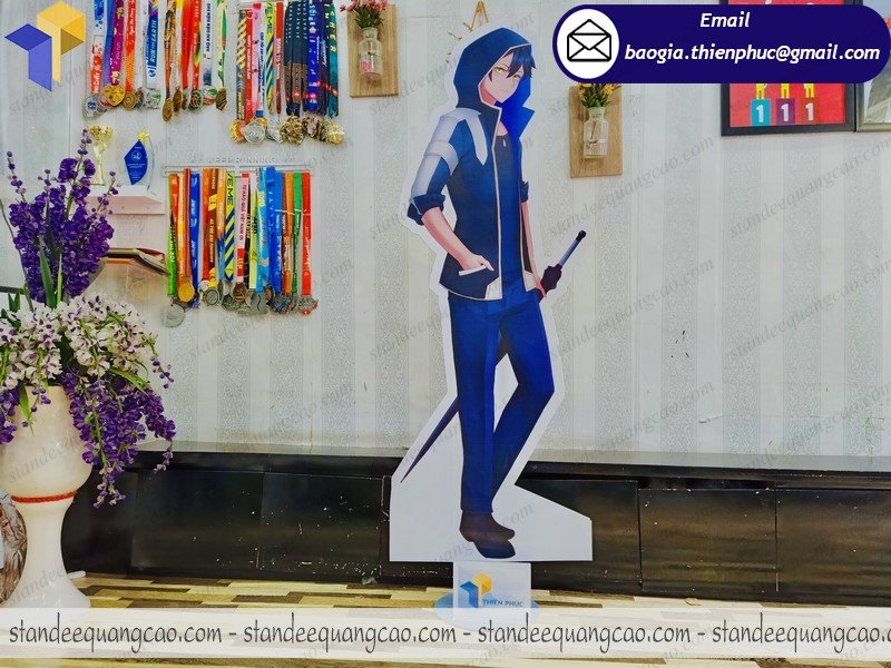 standee mô hình hoạt hình