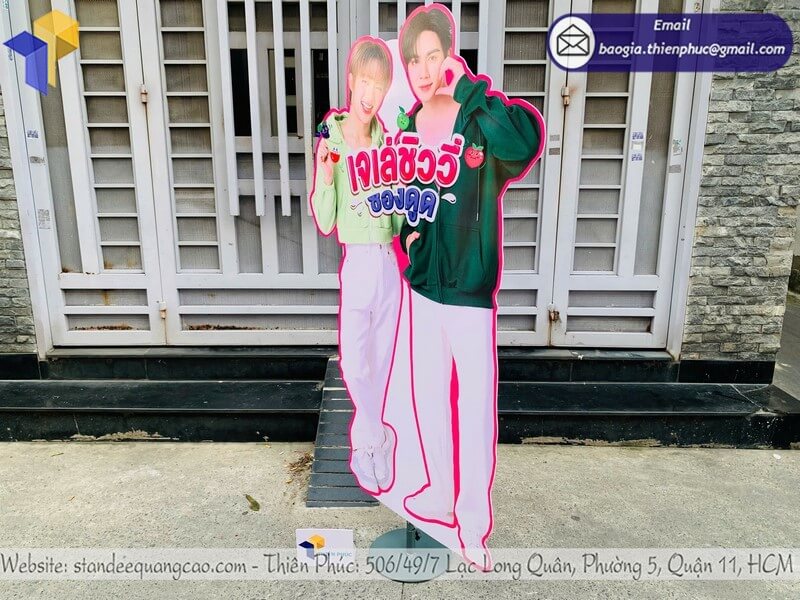 Standee mô hình người thật in 3D tạo điểm check-in sự kiện