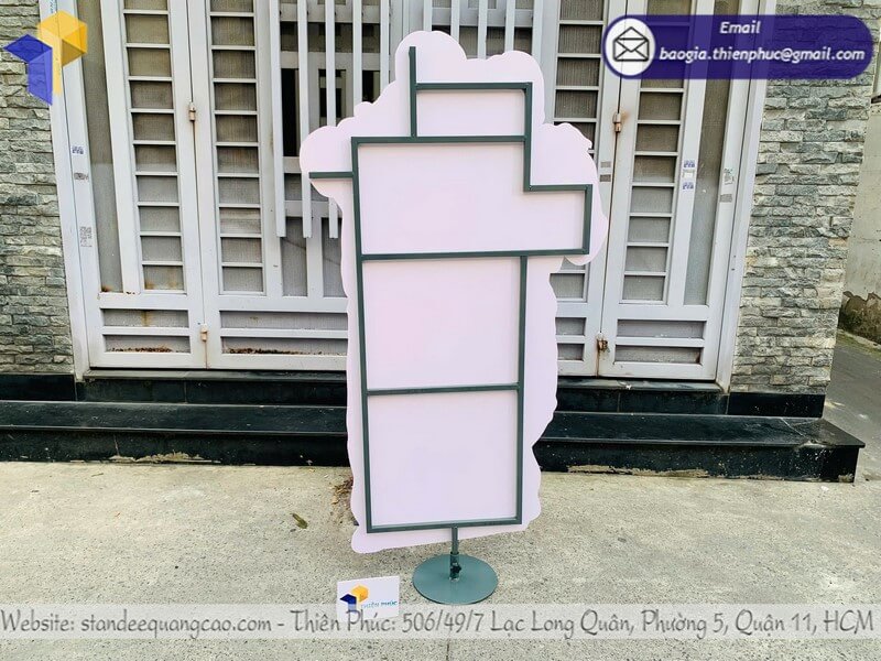 Standee mô hình người thật in 3D theo yêu cầu, không đụng hàng