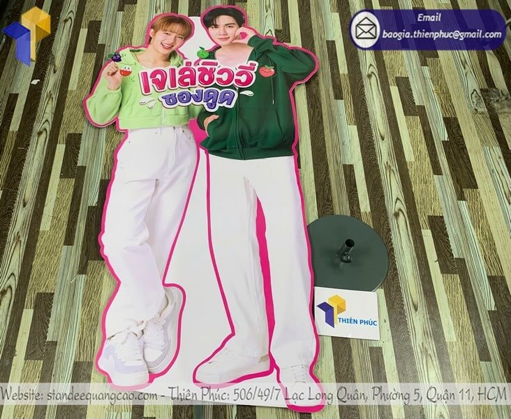 Mẫu standee mô hình người thật in 3D cao 1m7
