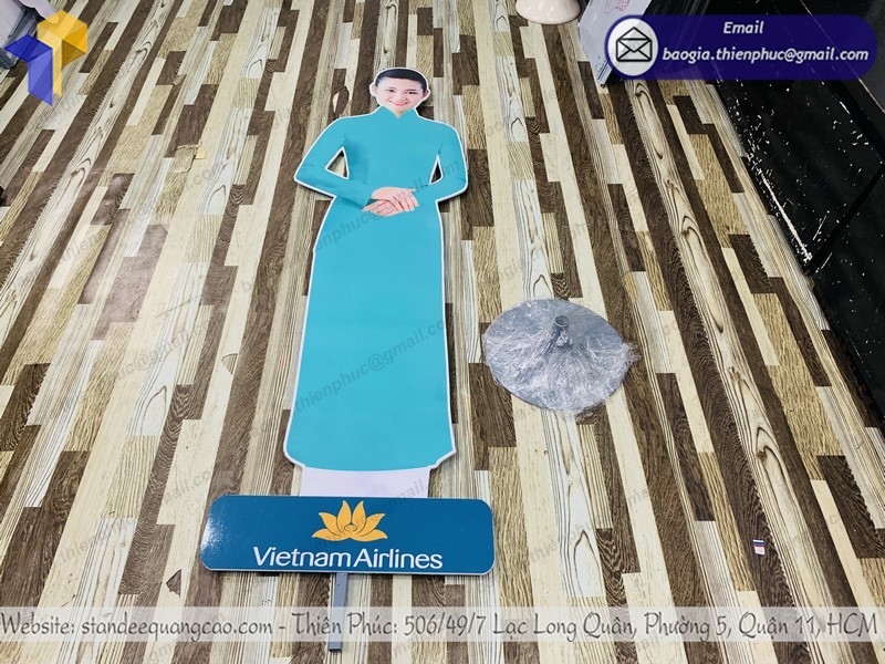 standee mô hình tiếp viên hàng không tphcm