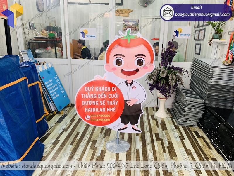 standee nhân vật hoạt hình HAIDILAO