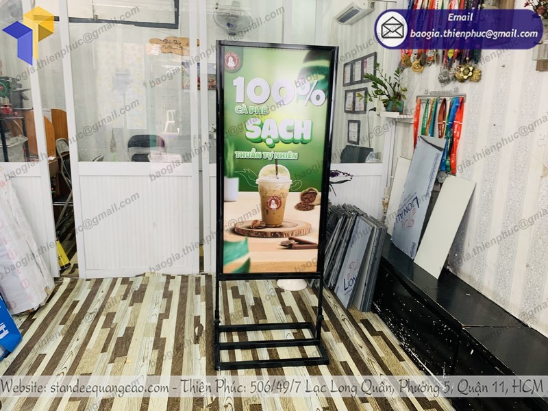 standee quán cà phê ngoài trời tphcm