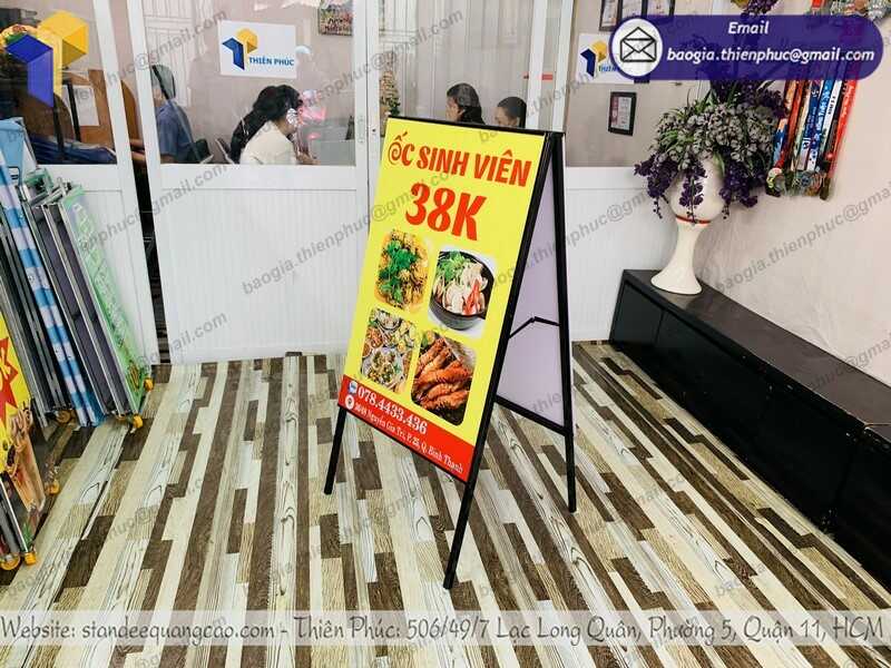 standee quảng cáo cho quán ốc uy tín