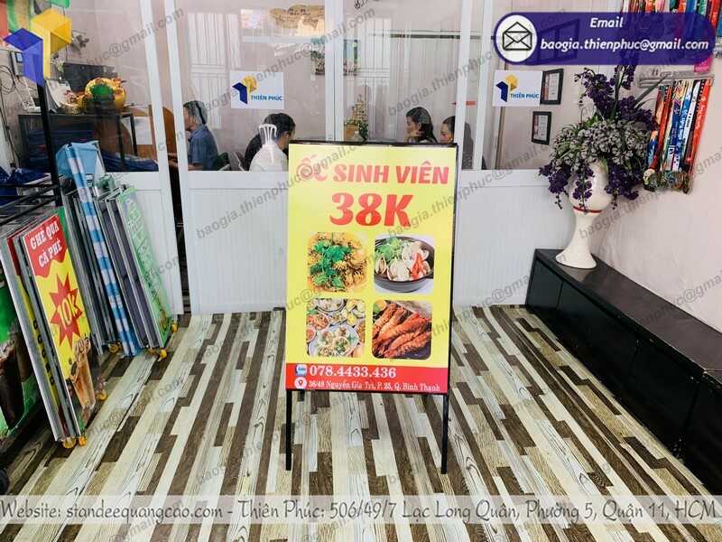 standee quảng cáo cho quán ốc