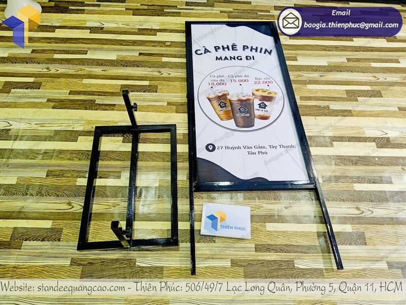 standee quảng cáo quán cafe