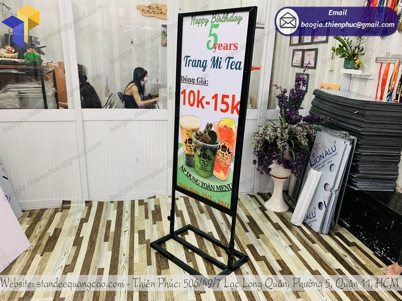 standee quảng cáo quán trà sữa tphcm