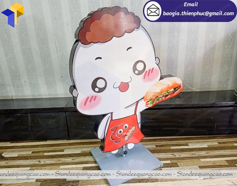 standee mô hình mockup sản phẩm