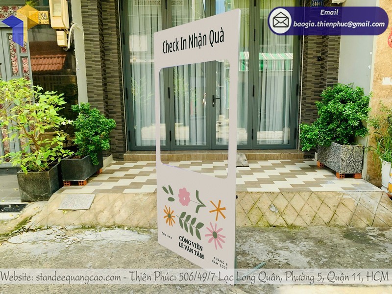 Khung check in thiết kế nhanh giao toàn quốc giá rẻ