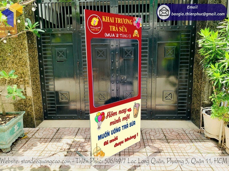 Thiên Phúc chyên sản xuất khung chụp hình khai trương