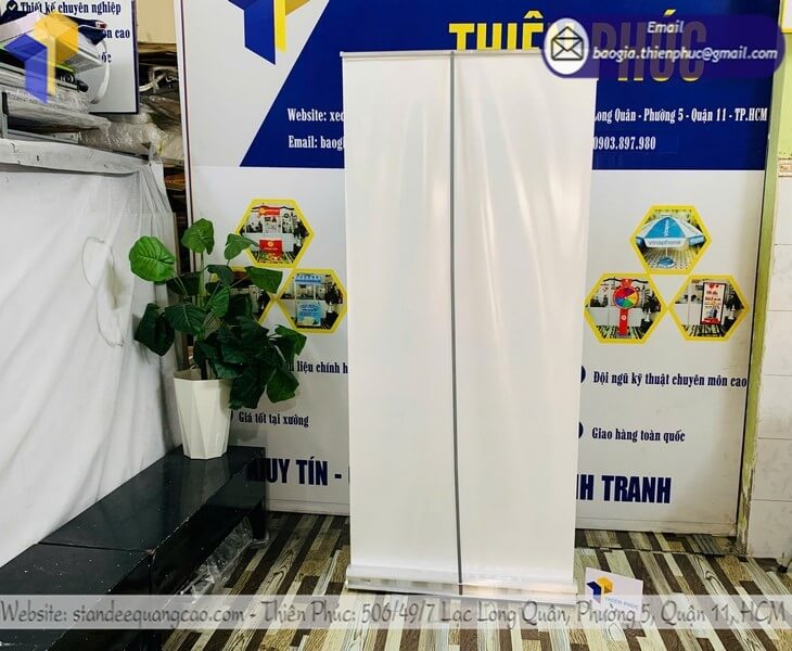 Thiết kế standee banner kéo cuốn nhôm quảng cáo di động giới thiệu sản phẩm