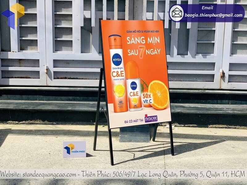 Xưởng đặt in bảng standee 1 mặt theo yêu cầu giá rẻ chi tiết tại xưởng