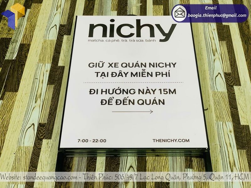 Xưởng in bảng standee quảng cáo chữ A 2 mặt cho cửa hàng hỗ trợ thiết kế chỉnh sửa