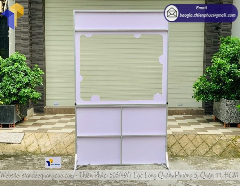 Xưởng in khung check in khai trương sự kiện bằng formex gia công đứng chụp hình quảng cáo