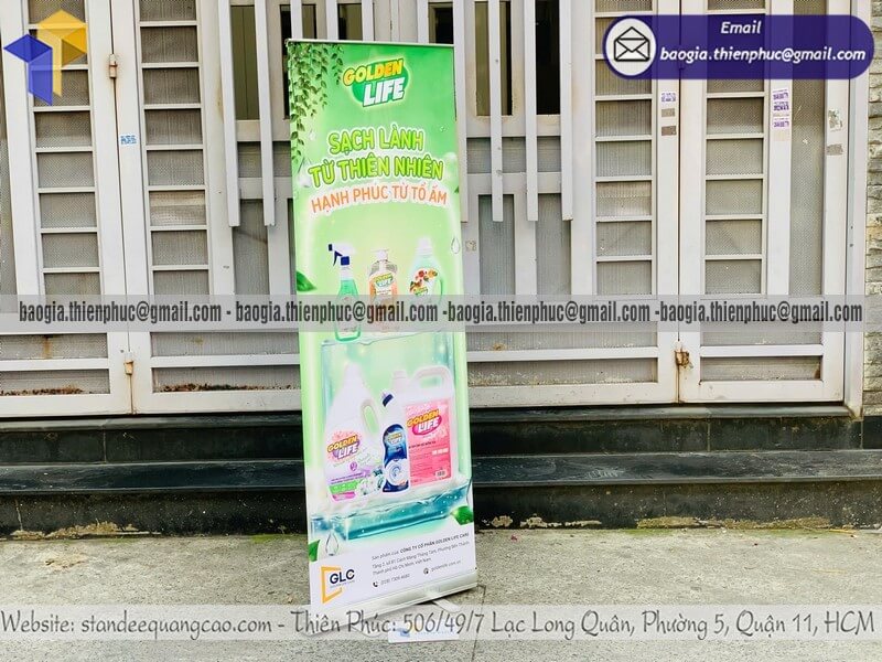 Xưởng in logo standee quảng cáo dựng cuốn nhôm từ 400k xưởng sản xuất trực tiếp