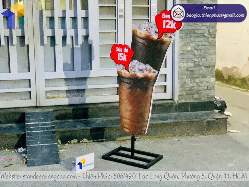 Xưởng in standee mô hình cafe đá in 3D theo yêu cầu độc quyền cho cửa hàng trà sữa event