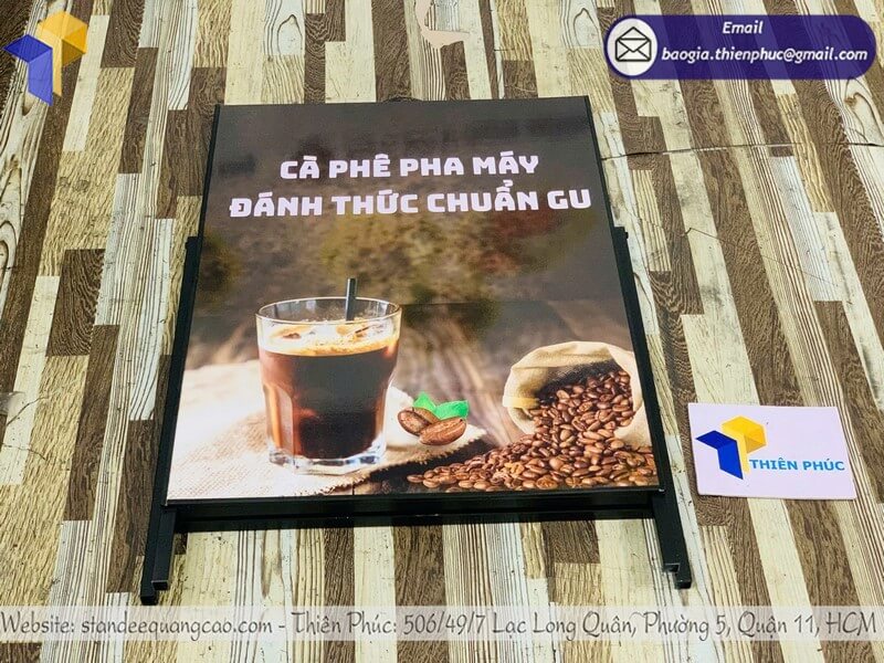 Xưởng làm standee quảng cáo in 1 mặt giá rẻ thiết kế tư vấn miễn phí