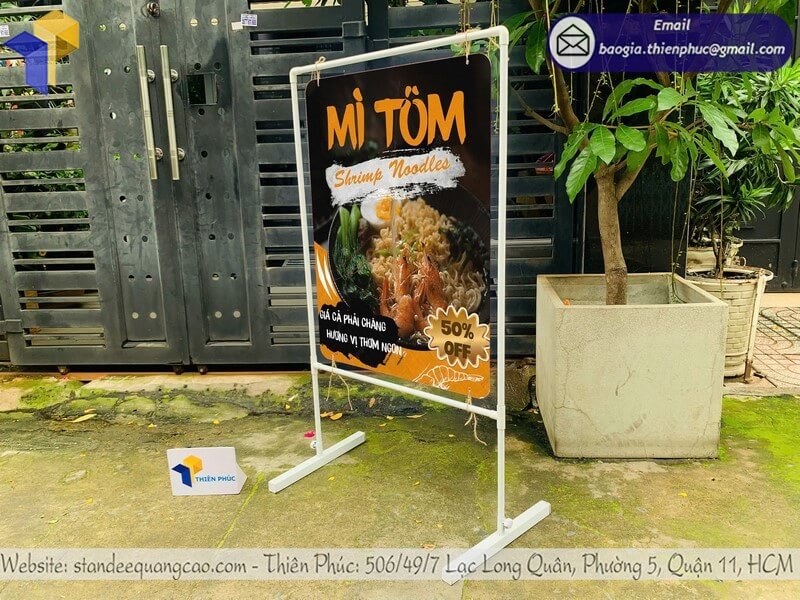 Xưởng sản xuất khung treo banner 2 mặt giá rẻ giá sỉ cho sự kiện