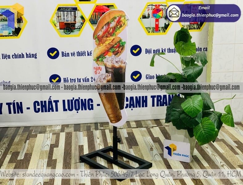 Xưởng sản xuất standee mô hình ly cafe in 3D ngoài trời gia công trực tiếp cho quán cà phê mất tiền